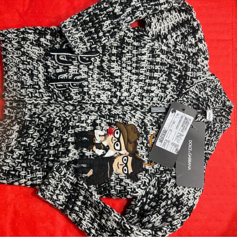 Dolce & Gabbana Monochrome Knit Sweater 24m